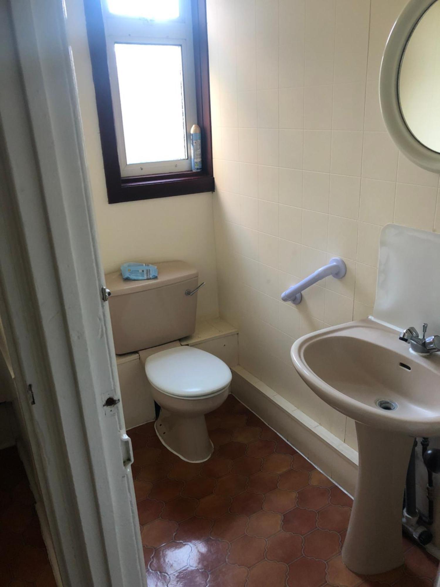 Denzile Hotel *